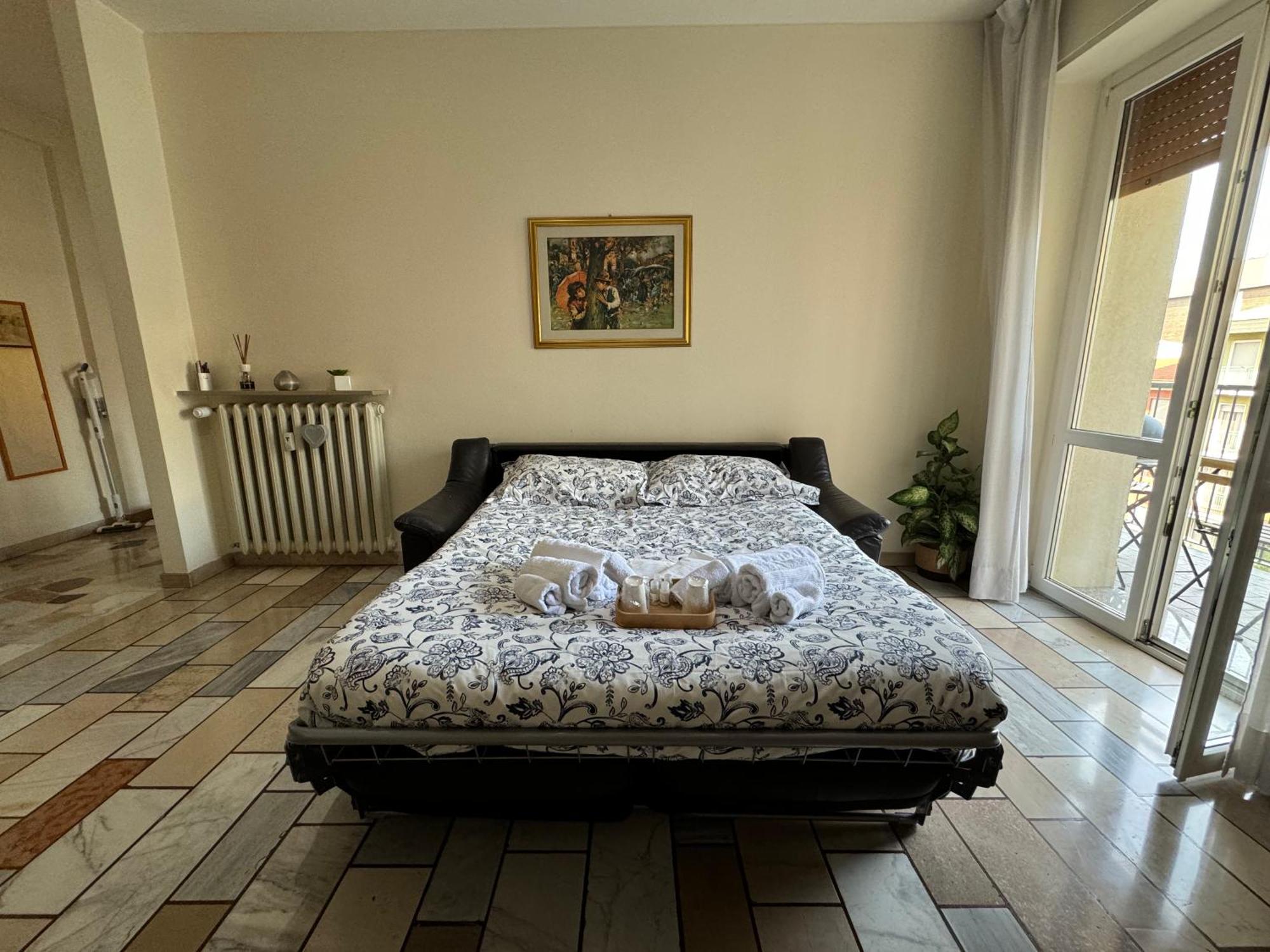 サン・ドナート・ミラネーゼCasa Valentinaアパートメント エクステリア 写真